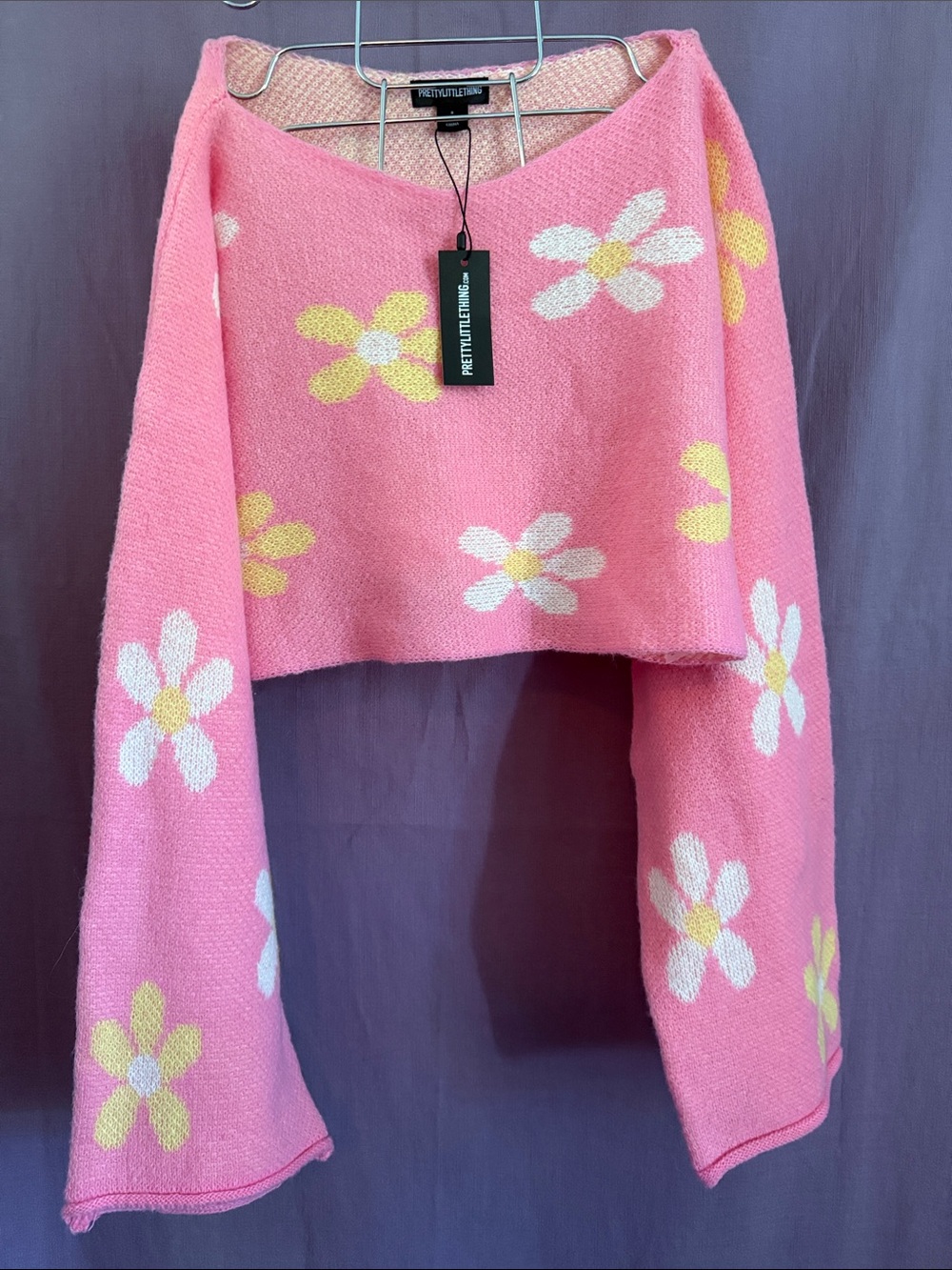 PrettyLittleThing, daisy, crop sweater, off shoulder, NWT